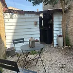 Maison Bord De Sèvre Coulon
