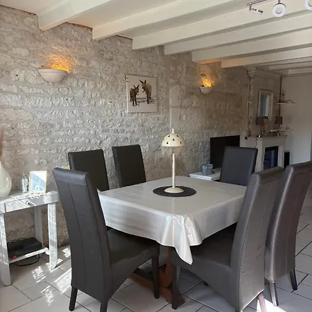 Maison Bord De Sevre