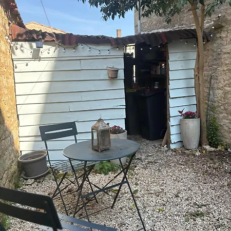 Maison Bord De Sevre Coulon
